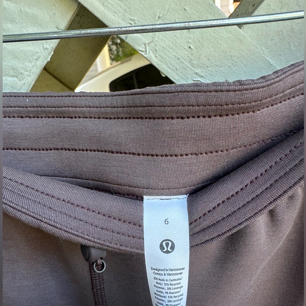 Lululemon Softstream Sweatpants - image 2